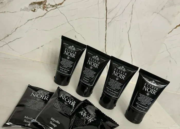 5 Na Wodzie Z Sauna- Barka 公寓 皮拉