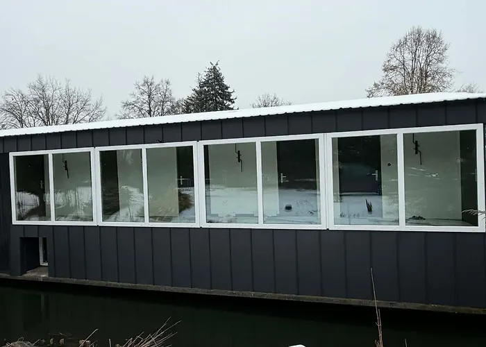 5 Na Wodzie Z Sauna- Barka